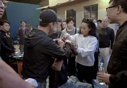 熊猫体育官网首页-激荡未删版精彩片段