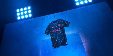 熊猫体育-集结日突围战来临，曼城围绕亚冠战术微调，震撼外界，训练强度明显提升